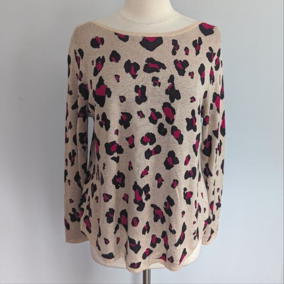 Women's Chico's Leopard Print Bateau Neck Sweater Tan Pink Black 2 Petite = 12 - Picture 1 of 6